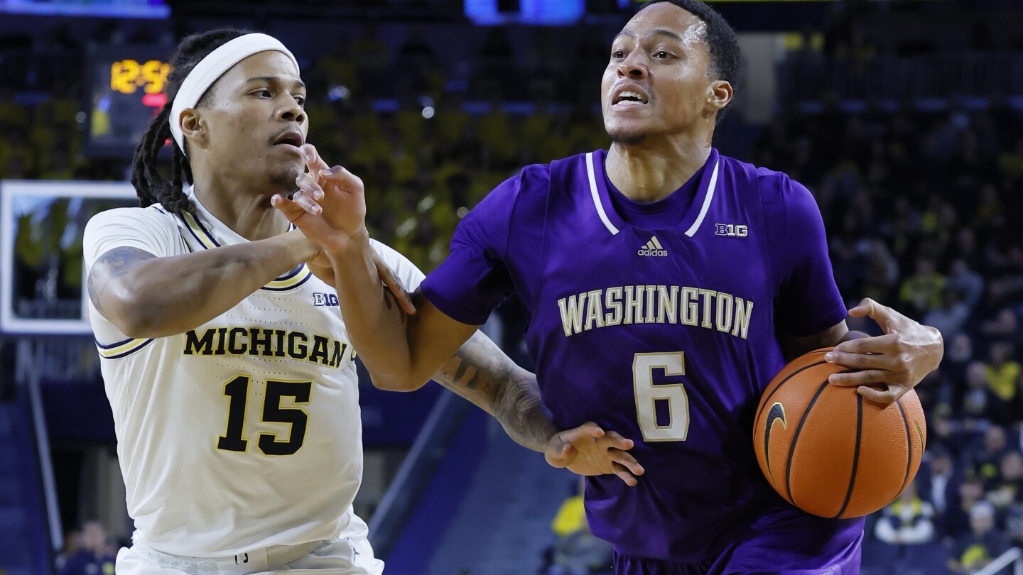 Washington men's basketball on sale